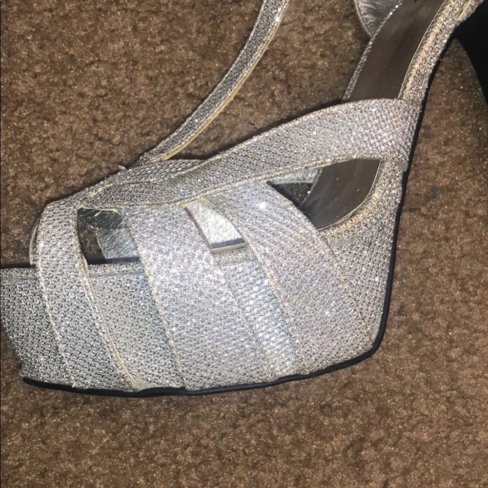 Wedding heels - Picture 3 of 5